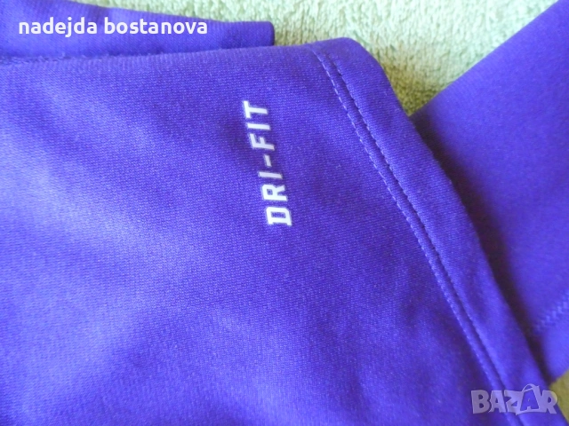 продавам дамска блуза за спорт в лилаво,марка nike,размер s, снимка 4 - Блузи с дълъг ръкав и пуловери - 54134038