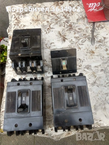 Контакт ориентирам превключватели