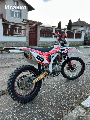 Мотор Barton 250 enduro, снимка 2 - Мотоциклети и мототехника - 54009219