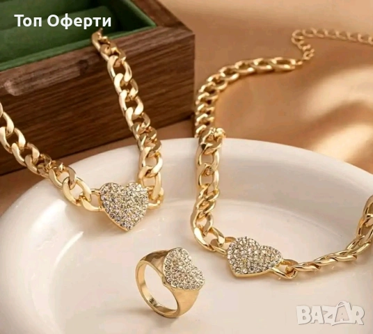 Дамски комплект 