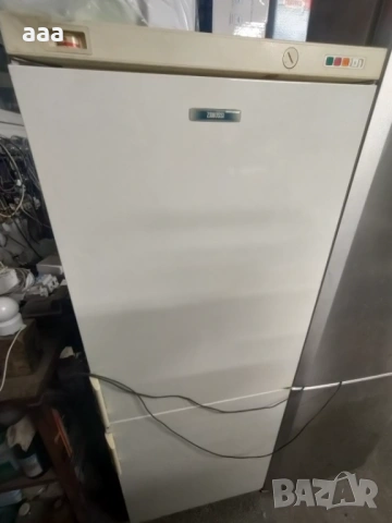 Хладилник с фризер Zanussi ZFK 18/12 - LOK 3004