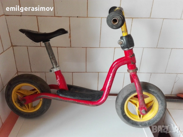 Детско колело , ролери и старо рибарско столче., снимка 4 - Екипировка - 29476956