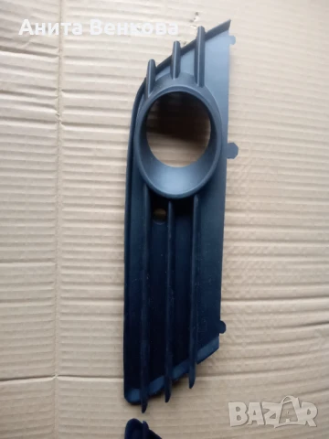 Продавам капачки за халогени за Опел астра Н, снимка 2 - Аксесоари и консумативи - 51252740