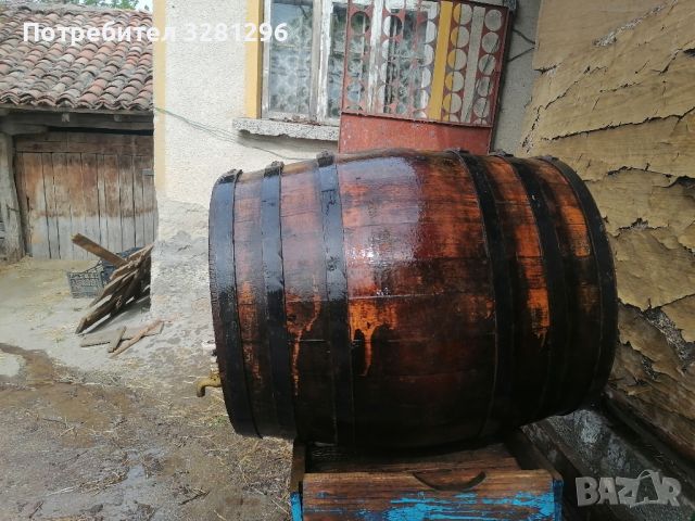 Продавам буре за вино, снимка 1 - Бидони, бурета и бъчви - 45305966