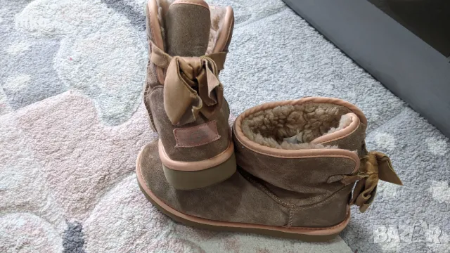 38 Номер Оригинални Дамски Обувки Боти W UGG Mini Bailey Bow II, снимка 3 - Дамски боти - 47160432