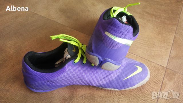NIKE Football Shoes Размер EUR 41 / UK 7 за футбол в зала 188-14-S, снимка 7 - Спортни обувки - 46276471