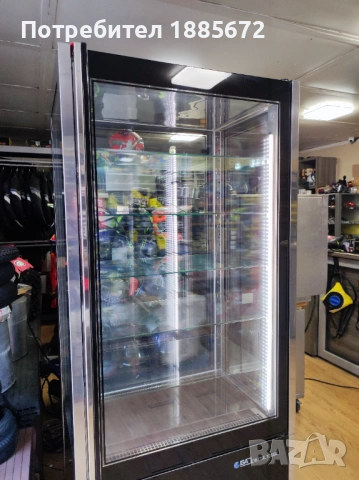 Сладкарска хладилна витрина ISA Cristal Tower, снимка 5 - Хладилни витрини и фризери - 53466176