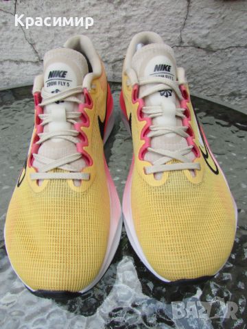 Дамски маратонки за бягане Nike Zoom Fly 5, снимка 2 - Маратонки - 46397872