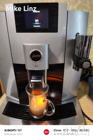 jura impressa E8 , снимка 4 - Кафемашини - 53986148