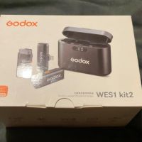 Нов Godox WES1 Kit2 Двуканален Лавалиер Микрофон 2.4G за iPhone Айфон, снимка 9 - Микрофони - 45509178