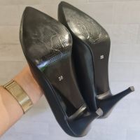 Дамски елегантни черни обувки , снимка 4 - Дамски обувки на ток - 45116757