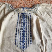Автентична риза от народна носия, снимка 2 - Антикварни и старинни предмети - 45759461