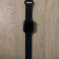 Apple Watch SE 40mm, снимка 5 - Смарт часовници - 45032028