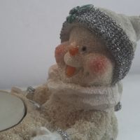 Декоративен свещник с 3 зимни човечета/ангелчета, снимка 3 - Други - 45083601