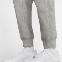 ПРОДАДЕНО: Nike Sportswear Tapered Leg Карго панталон 'Club' в сиво, снимка 3 - Спортни дрехи, екипи - 45511587