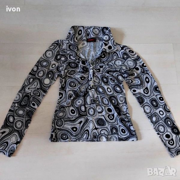 Дамска блузка, снимка 1