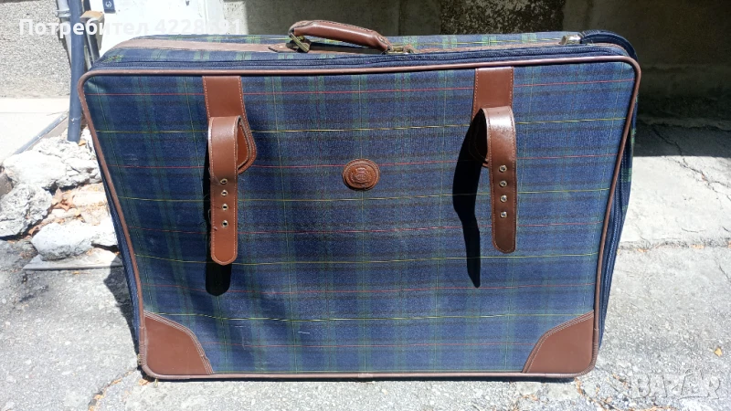 Продавам голям куфар с колелца, снимка 1