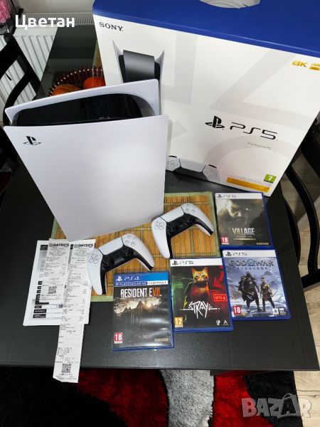 Playstation 5в гаранция с два controllera и подарьк игри!, снимка 1
