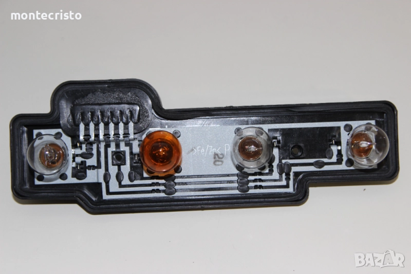 Дясна платка стоп VW Caddy (2004-2010г.) 2K0 945 258 A / 2K0945258A десен ламподържач, снимка 1