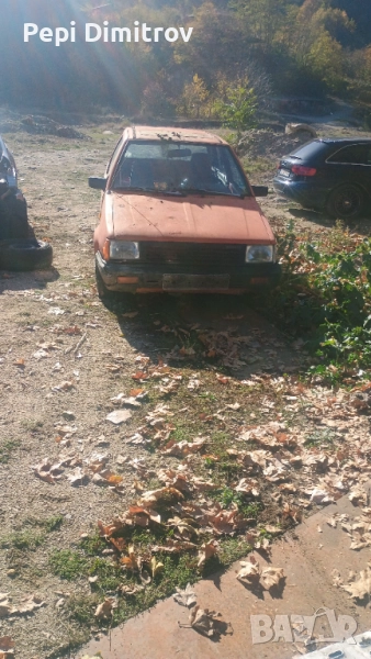 Нисан микра к 10 1.0 бензин. На части, снимка 1