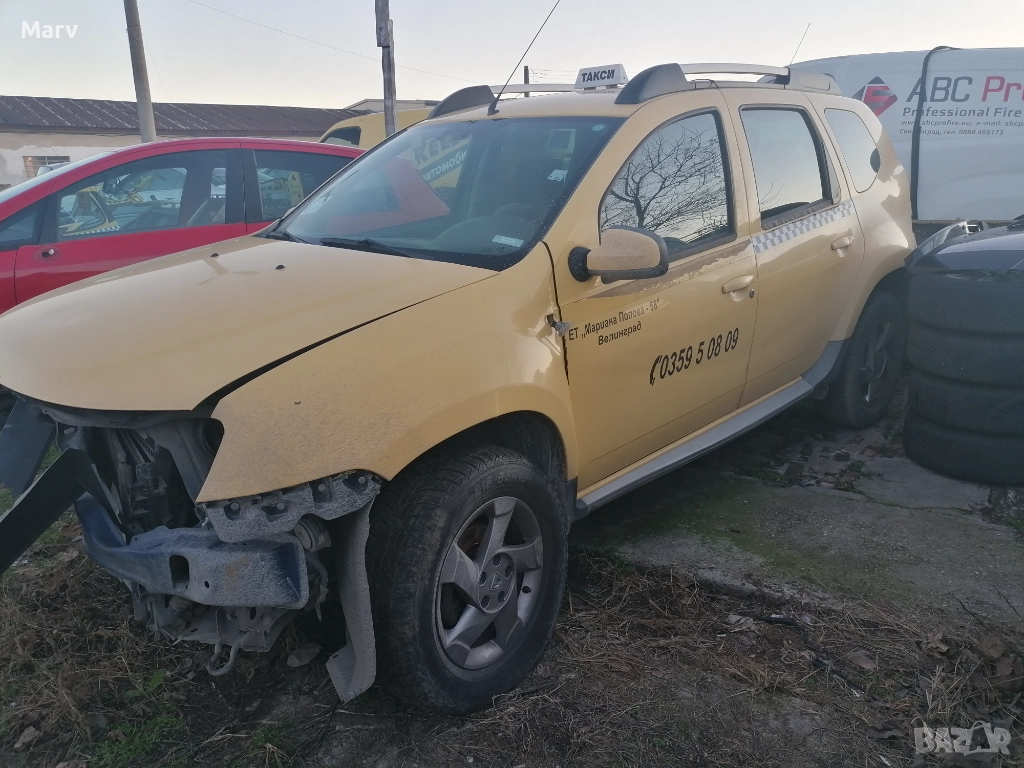 Dacia Duster 1.6 на части , снимка 1