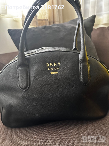 Дамска чанта DKNY, снимка 1