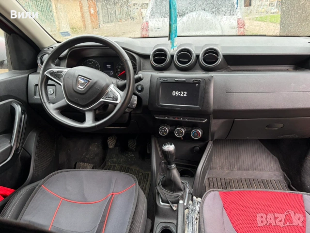 Dacia Duster 1.6, снимка 9 - Автомобили и джипове - 53479958