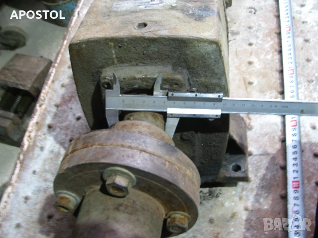 мотор редуктор, снимка 3 - Други машини и части - 54270996