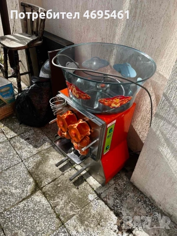 Продавам фреш машина, снимка 2 - Сокоизстисквачки и цитрус преси - 54229507