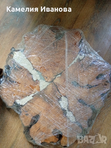 Стенен часовник и 2 масички-лакирана и необработено дърво ,може и поотделно , снимка 3 - Маси - 48471925