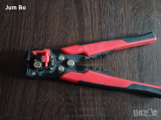 Клещи за сваляне на изолация, снимка 2 - Клещи - 53721397