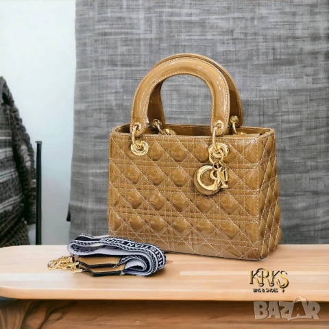 чанти 𝗖𝗛𝗥𝗜𝗦𝗧𝗜𝗔𝗡 𝗗𝗜𝗢𝗥 𝗟𝗔𝗗𝗬 𝐌𝐄𝐃𝐈𝐔𝐌 ➡️𝟮𝟯 𝗖𝗠 ⬆️𝟮𝟬 𝗖𝗠 , снимка 13 - Чанти - 51423803