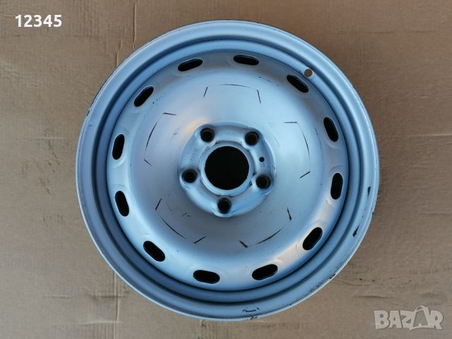 16’’5x114,3 originalna za renault trafic 2014+/opel vivaro 2014+/fiat talento 2016+-№681, снимка 1 - Гуми и джанти - 45680903