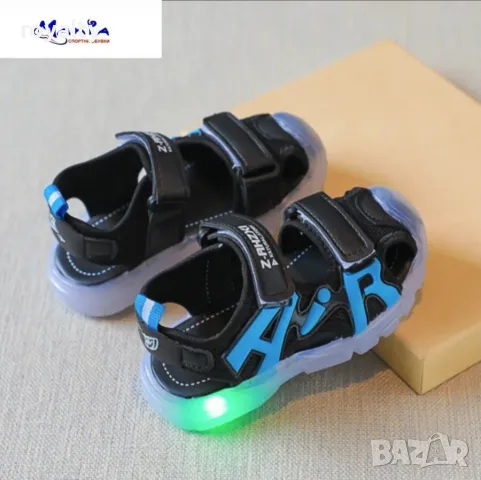 Детски светещи сандали Различни цветове , снимка 2 - Бебешки обувки - 49962997