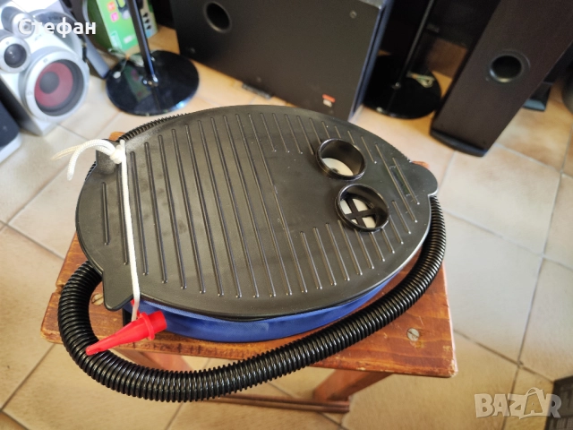 Крачна помпа INTEX НОВА! Тази крачна помпа е универсална, осигуряваща бързо и удобно напомпване и не, снимка 6 - Друга електроника - 51971410