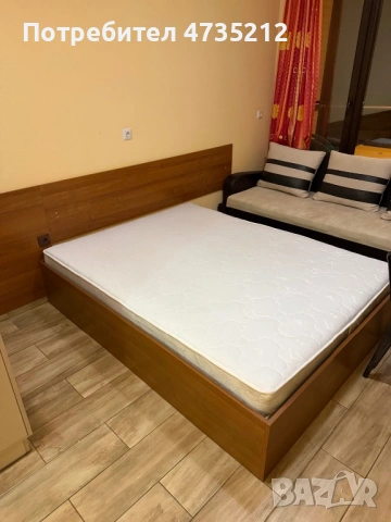 Спалня, с подматрачна рамка и матрак 140/200