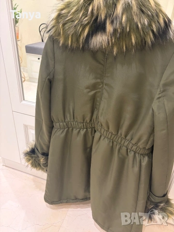 Зимна парка Marciano guess, снимка 3 - Якета - 53306665