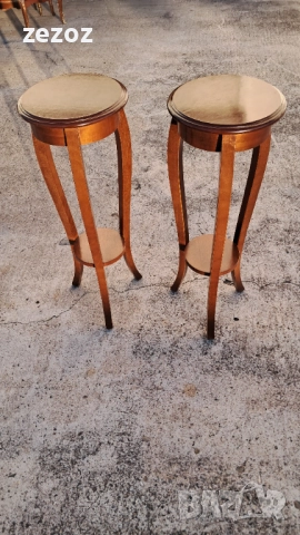 Поставки за цветя-2 бр.