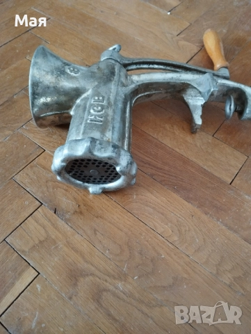 Метална машина за мелене на месо едновремешна метална № 8 , снимка 4 - Други - 51949808