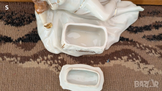 Порцеланова фигура , снимка 2 - Статуетки - 52817206