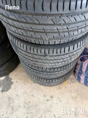4 броя летни гуми 225/45/17, снимка 2 - Гуми и джанти - 53041070