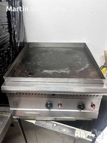 Газова плоча професионална 60 на 60 здрава и мощна