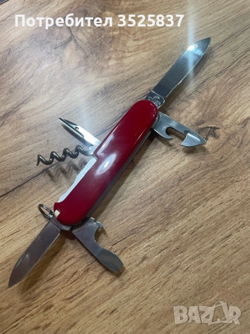 Victorinox Tourist , снимка 3 - Ножове - 53434964