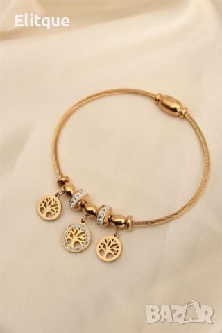 Дамска твърда гривна от медицинска стомана с висулки Дървото на живота и елементи с камъни цирконии