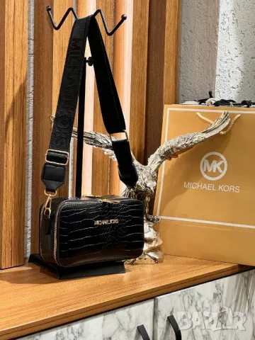 чанти michael kors , снимка 7 - Чанти - 48341376