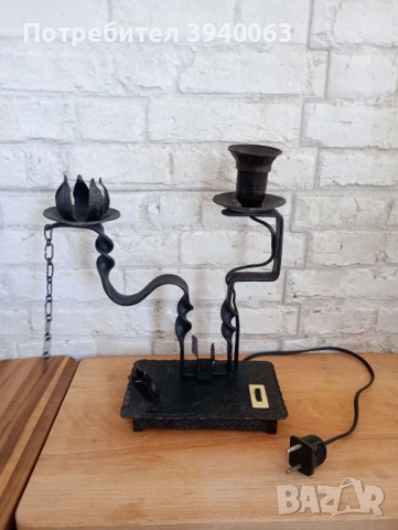 Стара лампа свещник от ковано желязо, снимка 2 - Антикварни и старинни предмети - 53864164