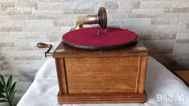 Стар грамофон с манивела - EUFON - 1909г. - Made in Hungary, снимка 6 - Антикварни и старинни предмети - 53992504