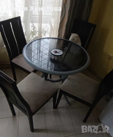 стъклена маса, снимка 2 - Маси - 52258579