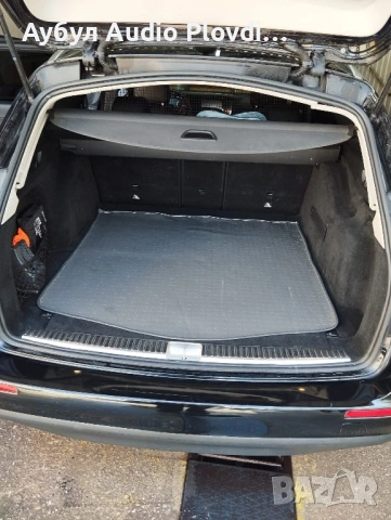 Mercedes-E200 D 150 к.с., дизел, автоматик. 9 Tronic , снимка 11 - Автомобили и джипове - 53513981