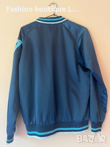 Синьо дамско спортно яке тип бомбър от сатен с подплата на марката H&M размер М с джобове отстрани , снимка 6 - Якета - 51667251